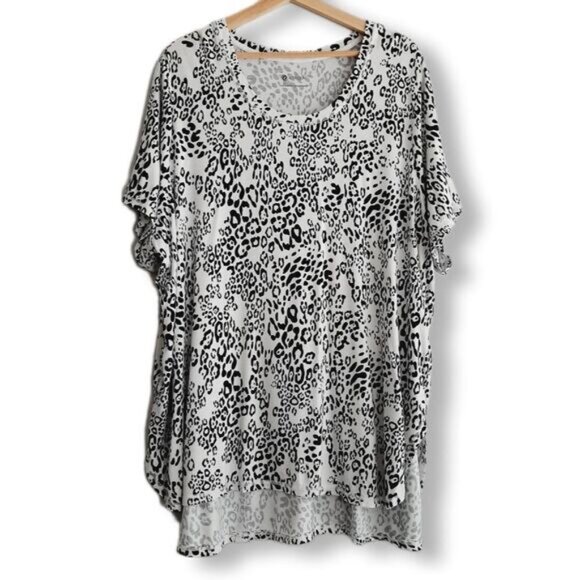 PENNINGTONS | Activezone Hi-Low Hem Crew Neck Tunic Top Leopard Pattern B&W 3X - Picture 2 of 11